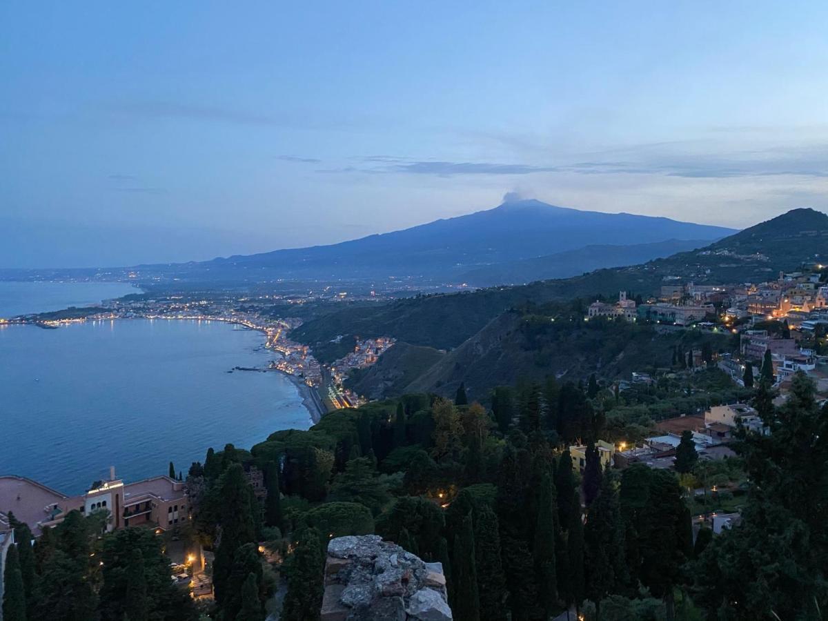 Casa Ariadne Giardini Naxos Bagian luar foto